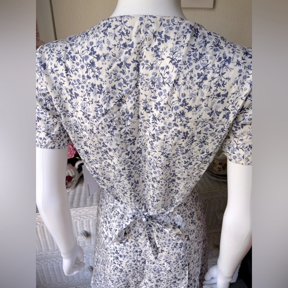 Reformation Johanna button front floral mini dress in purple on white Size 8 NWT - Picture 7 of 12